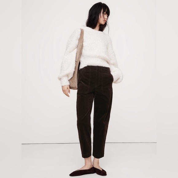 NWT! Banana Republic Chocolate Ganache Brown The Corduroy Barrel Pant - Size 20🩵 - Picture 1 of 6